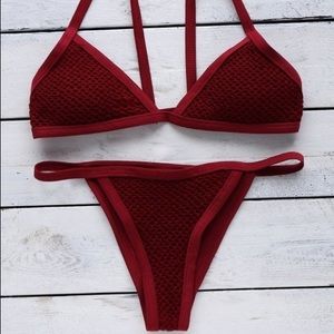 Zaful V-String Crochet Bikini Set